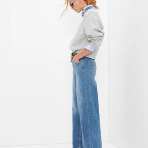 Gap High-Rise Stride Wide Leg Jeans Medium Wash 27/4 Tall Long NEW
